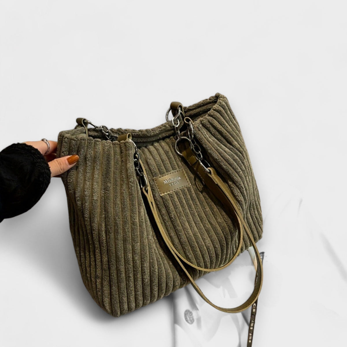 Xella Women's Corduroy Shoulder Bag, view 1