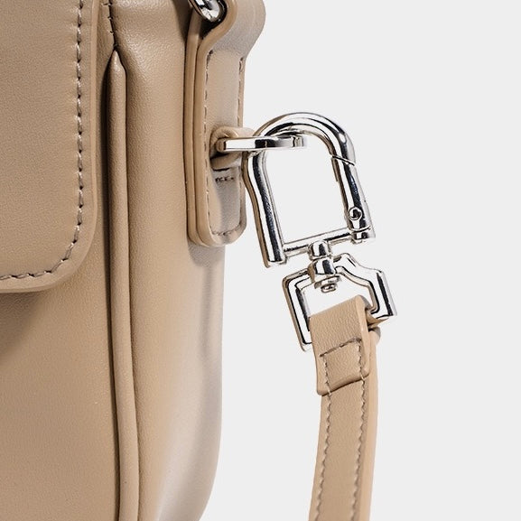 Ismene Women's Leather Flap Shoulder Bag, view 13