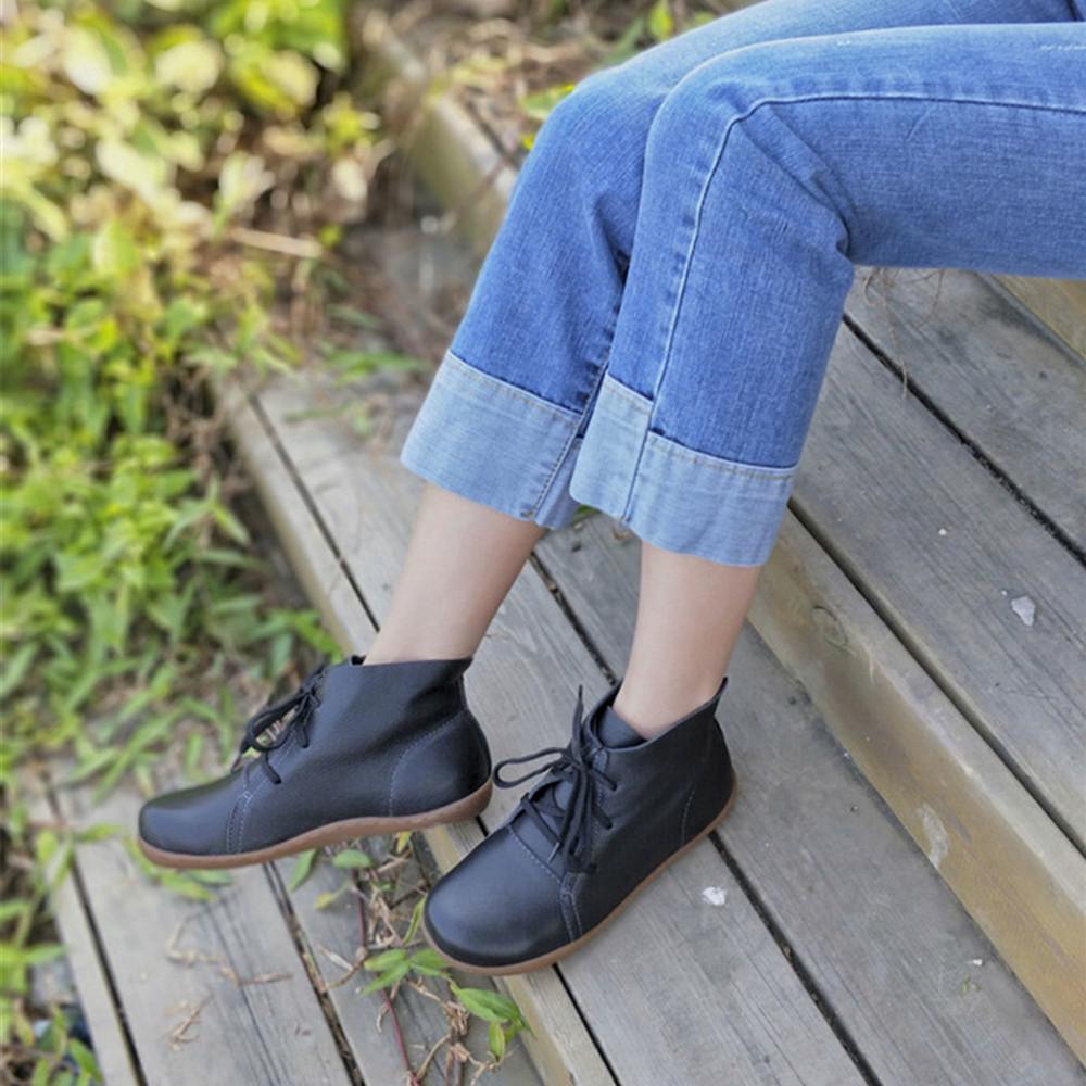 Etta Women's Round Toe Lace Up Leather Ankle Boots, view 12