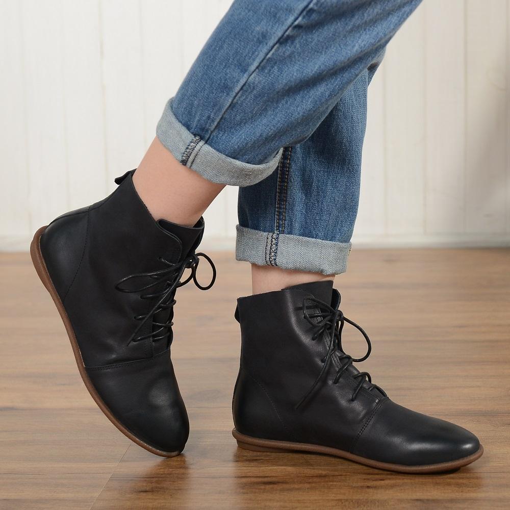 Georgie Women's Lace Up Flat Sole Oxford Ankle Boots, view 6