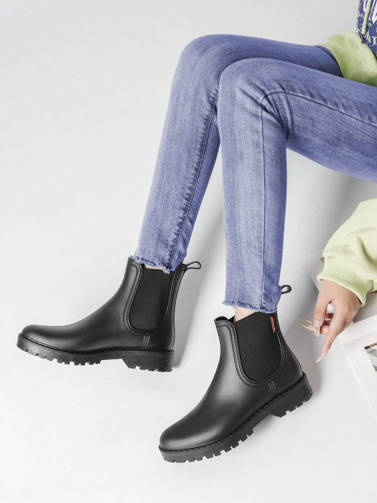 Eloura Women's Matte Rubber Chelsea Boots, view 3