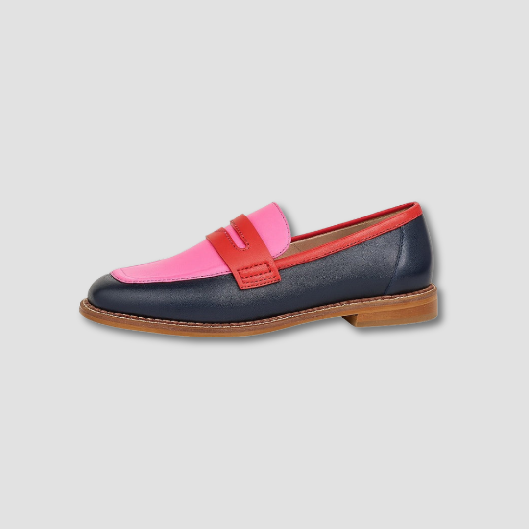 Beatrice Women's Classic Pink Loafers, view 2