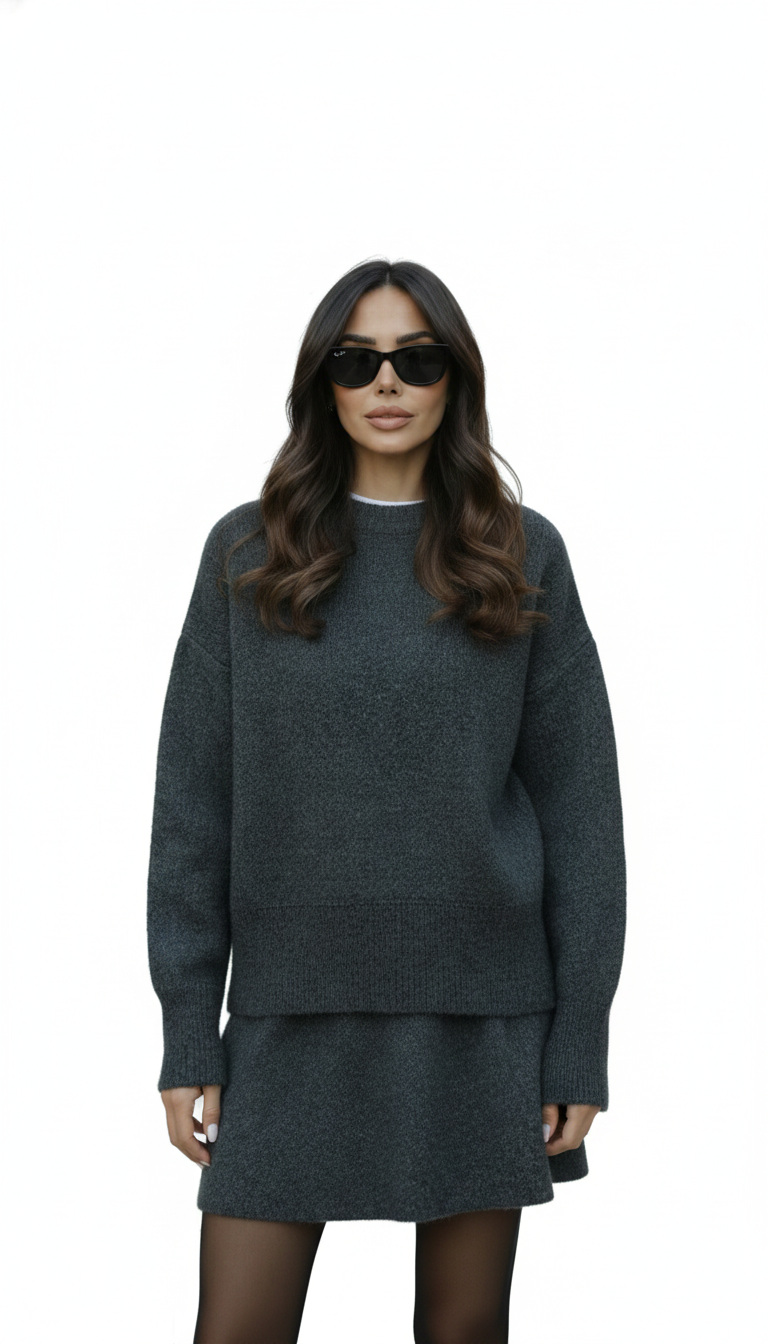Women's Wool Set with Soft Autumn Features