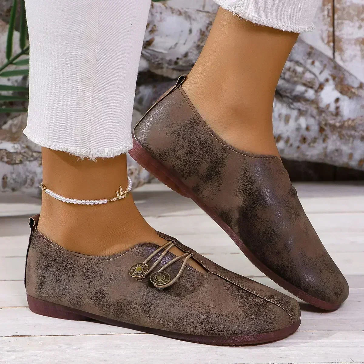 Jaimy Women's Suede Elastic Button Loafers, view 6