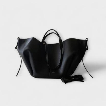 Xoni Women's Vintage Leather Shoulder Bag, view 3