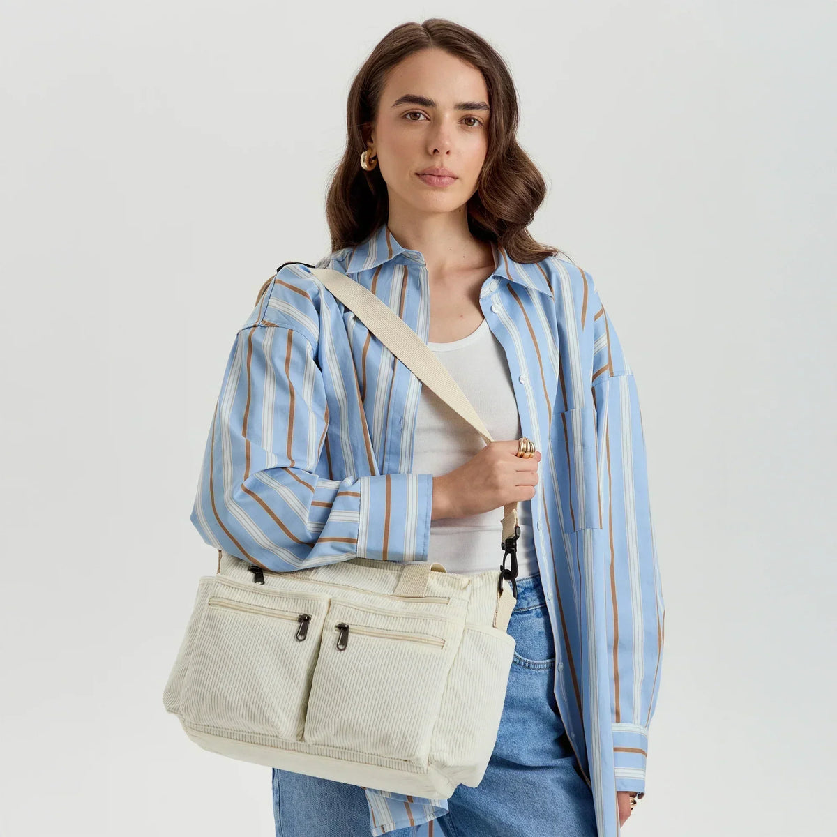 Kanna Women's Corduroy Crossbody Bag, view 28