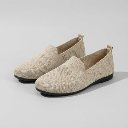 Margot Women's Knit Round Toe Flat Shoes, view 8