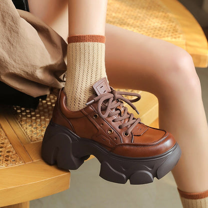 Amber Women's Platform Lace Up Leather Oxford Shoes, view 1