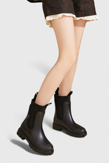 Poppy Women's Ribbed Pull On Chelsea Boots, view 8