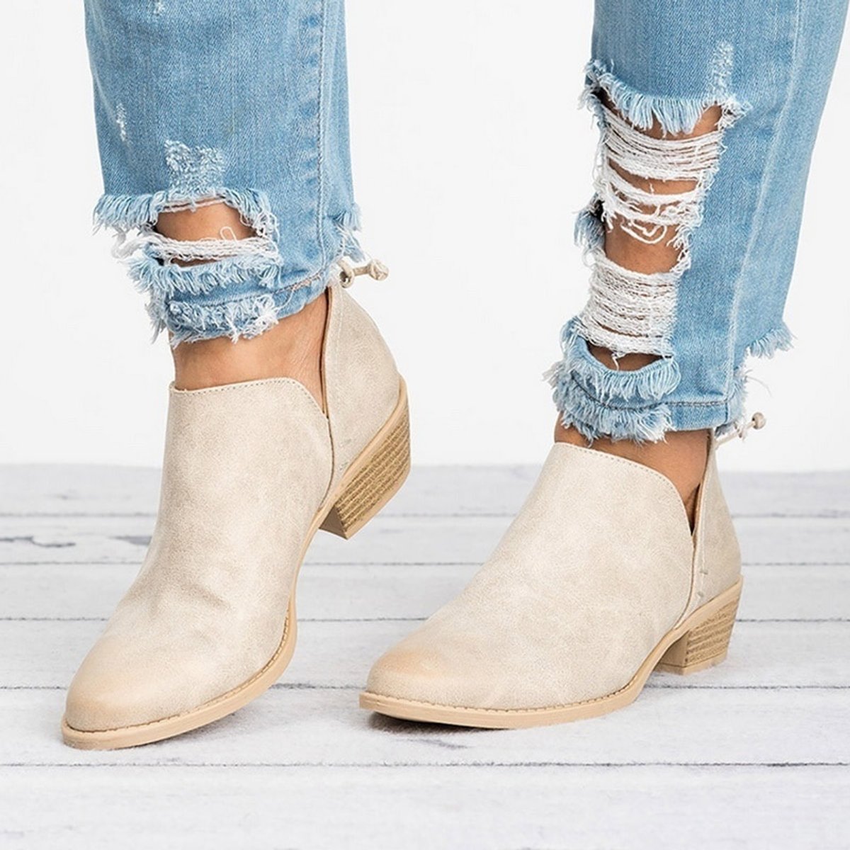 Poppy Women's Vintage Slip On Block Heel Ankle Boots, view 4